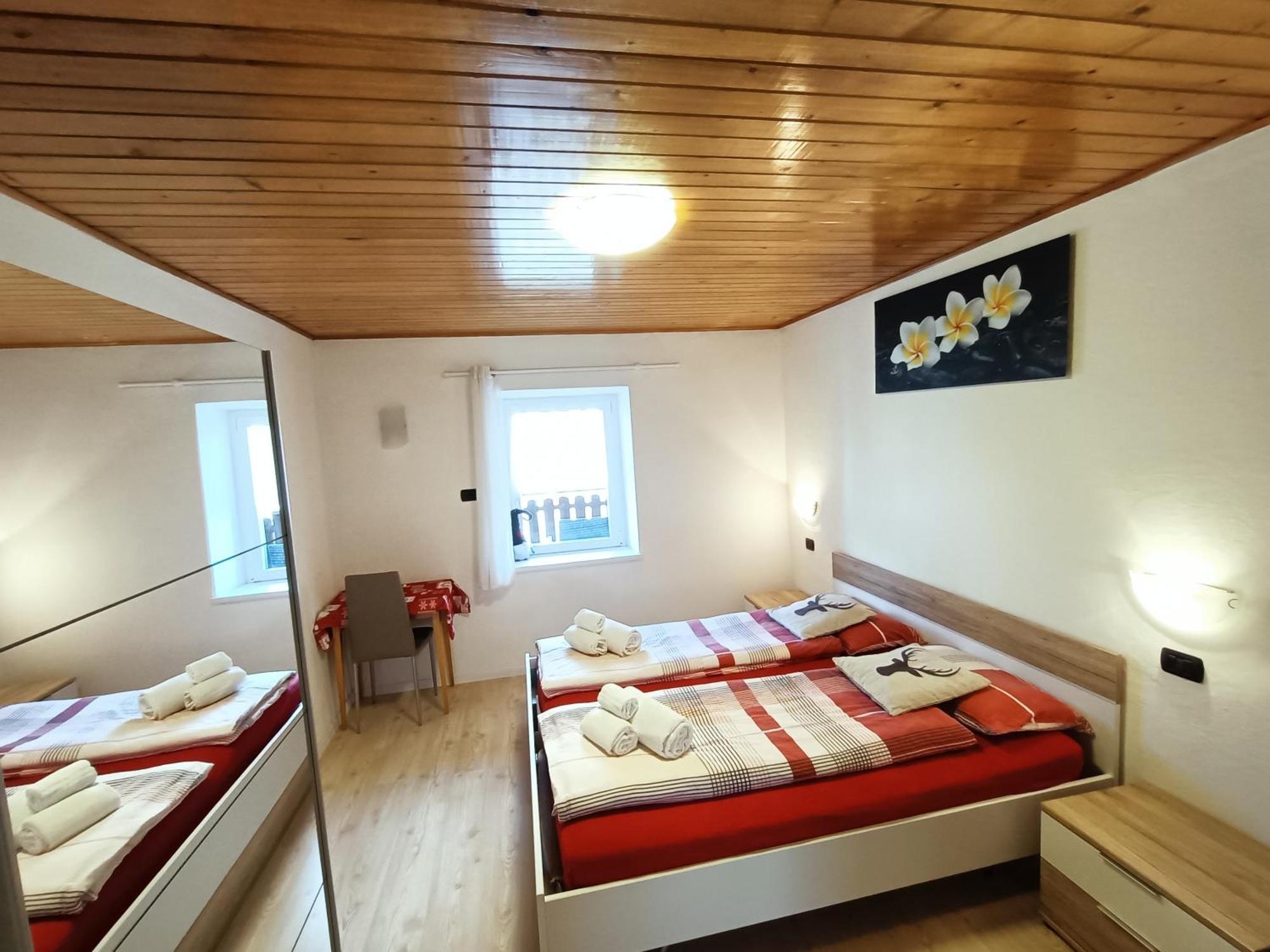 Casa Paola Apartman Pozza di Fassa Kültér fotó