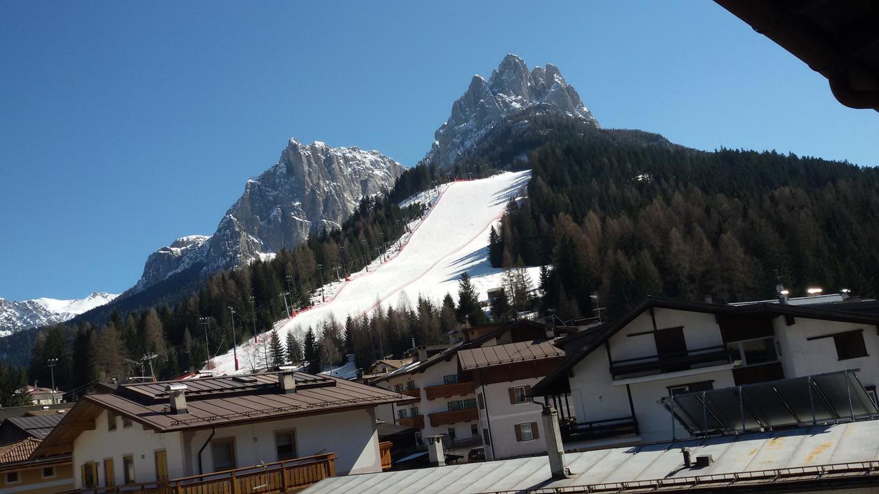 Casa Paola Apartman Pozza di Fassa Kültér fotó
